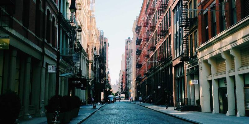 嘉泽乐十年：从实验室到未来主义护肤巅峰的科技革命